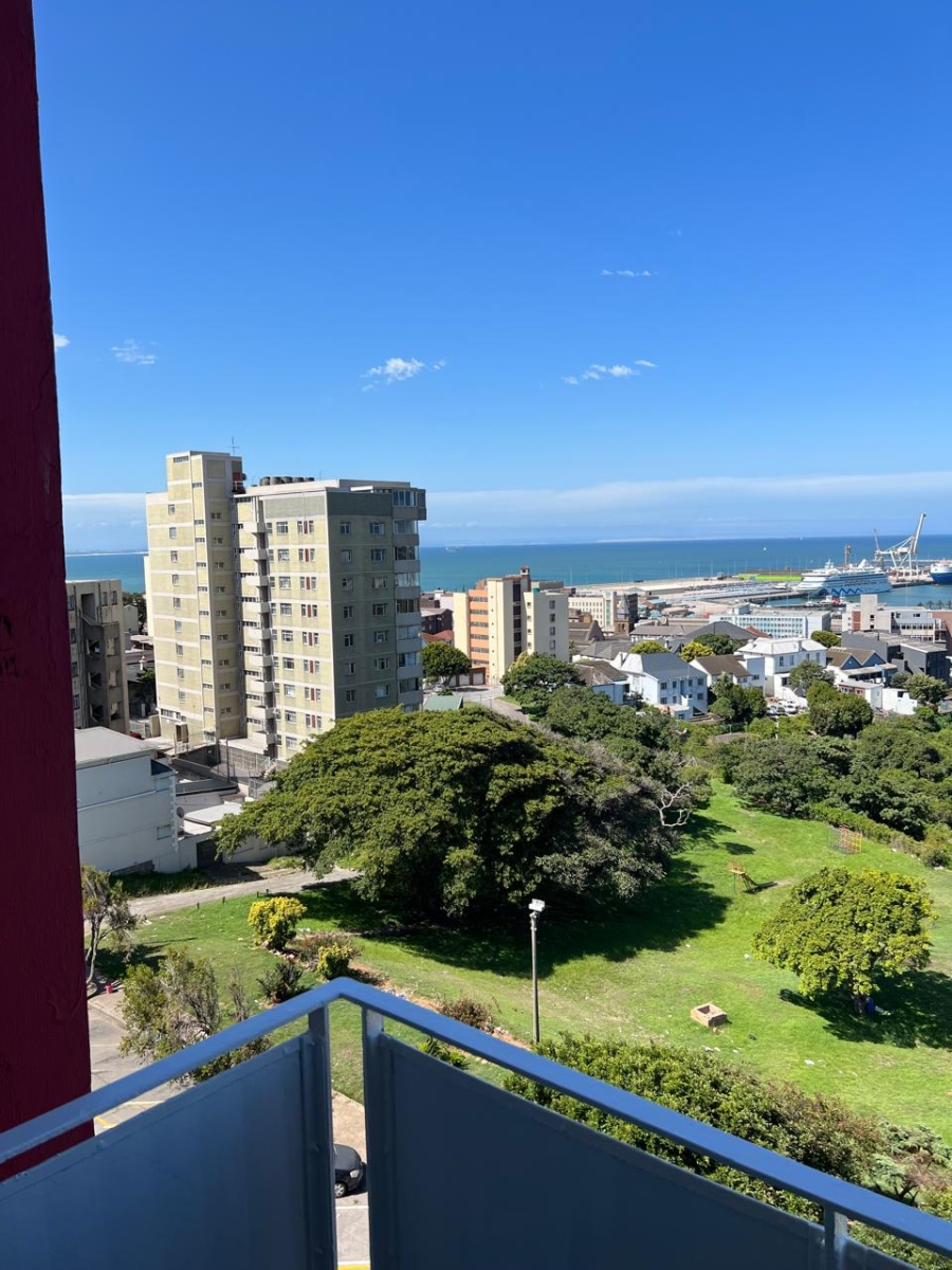 1 Bedroom Property for Sale in Port Elizabeth Central Eastern Cape